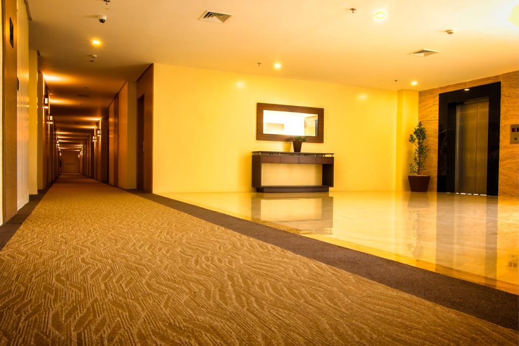 Royce Hotel & Casino Clark Field Ruang foto
